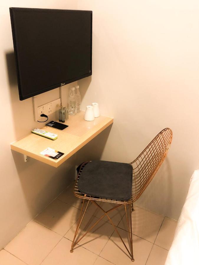Hako Xpress Skudai Baru Hotel Johor Bahru Buitenkant foto