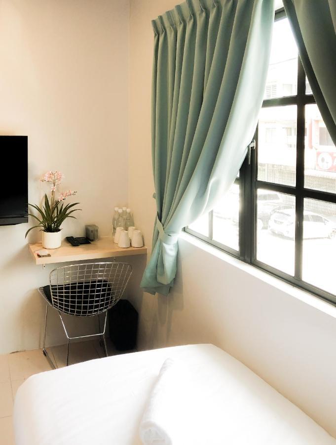 Hako Xpress Skudai Baru Hotel Johor Bahru Buitenkant foto