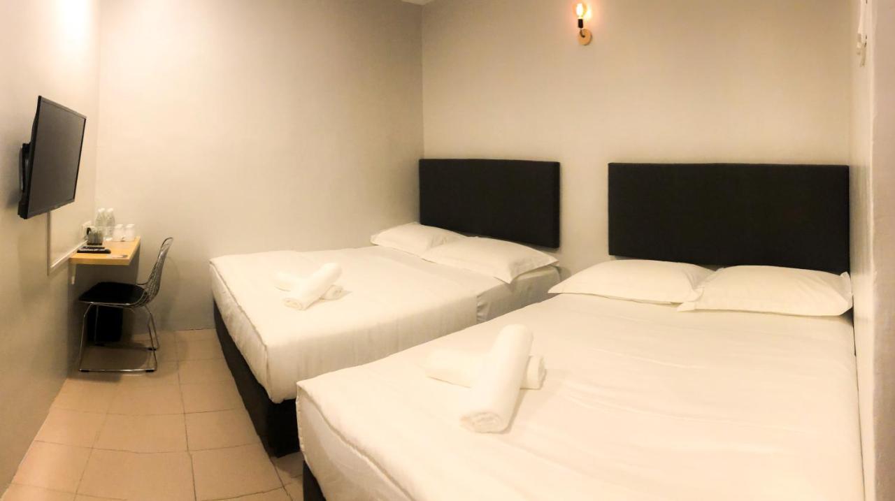 Hako Xpress Skudai Baru Hotel Johor Bahru Buitenkant foto
